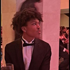 Meet your Posher, Grant